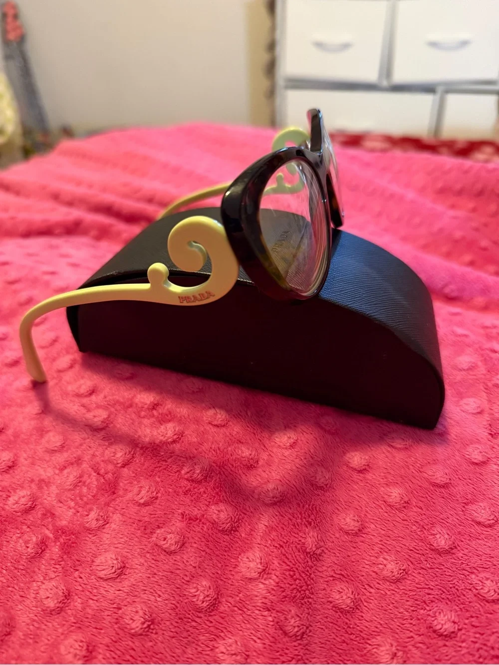 Prada baroque glasses tortoise shell with green swirl with case